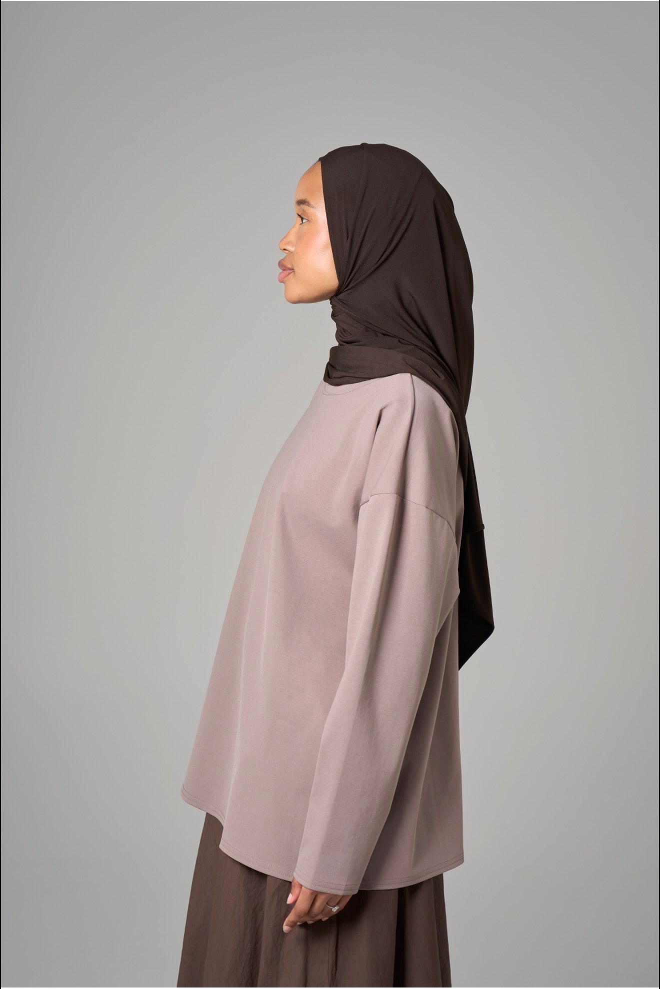 T-SHIRT MANCHES LONGUES  ESSENTIAL [Taupe]