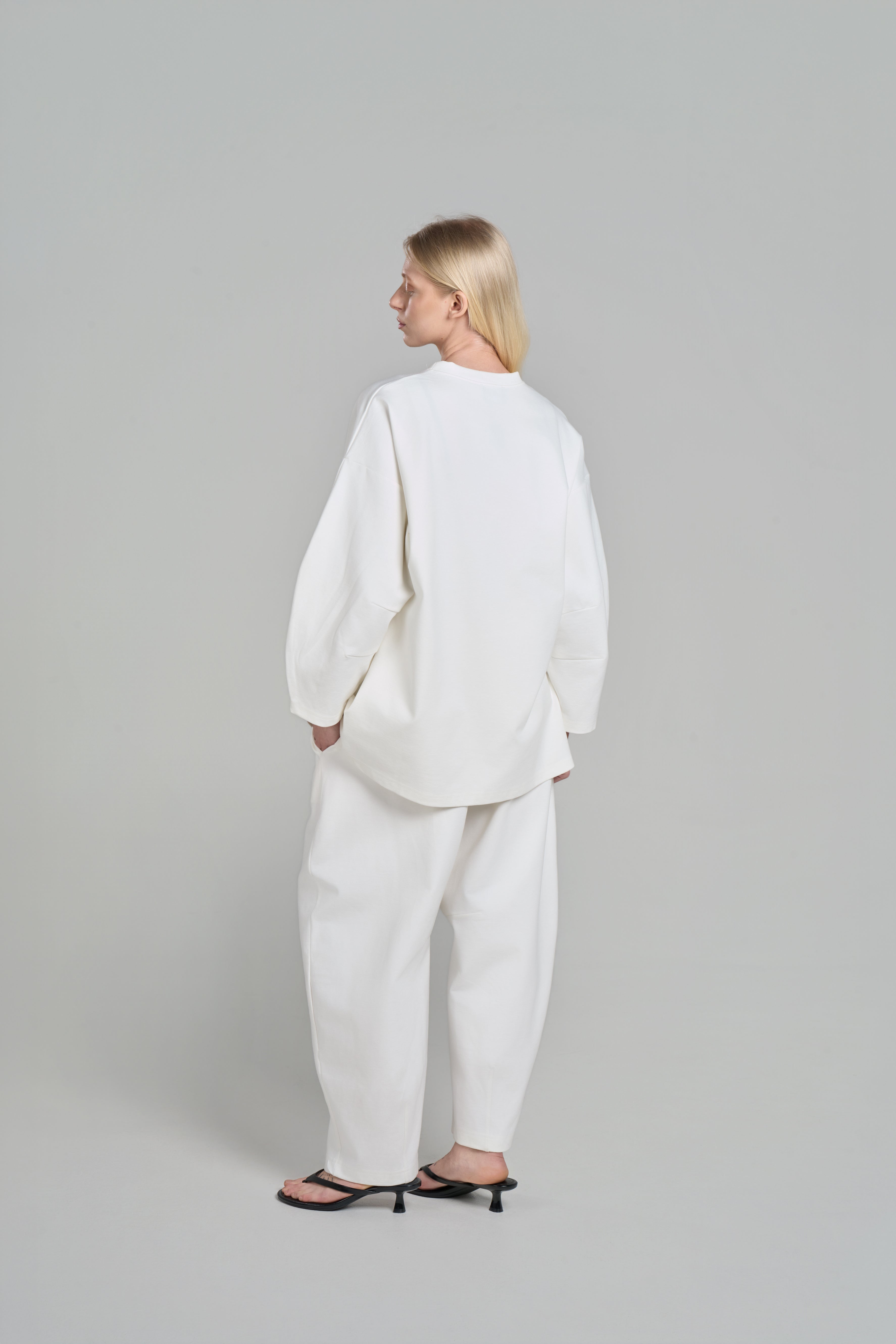 PANTALON BARREL [Blanc]