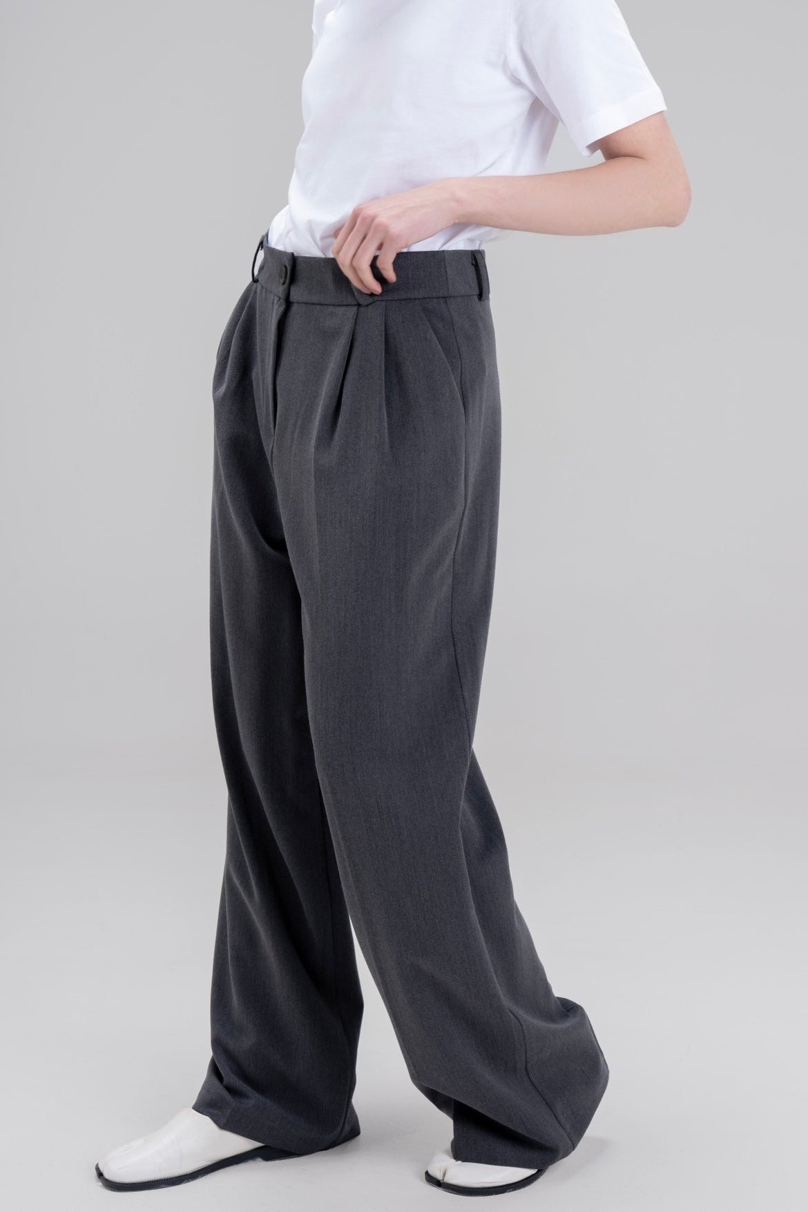 PANTALON LOOSE [GRIS]