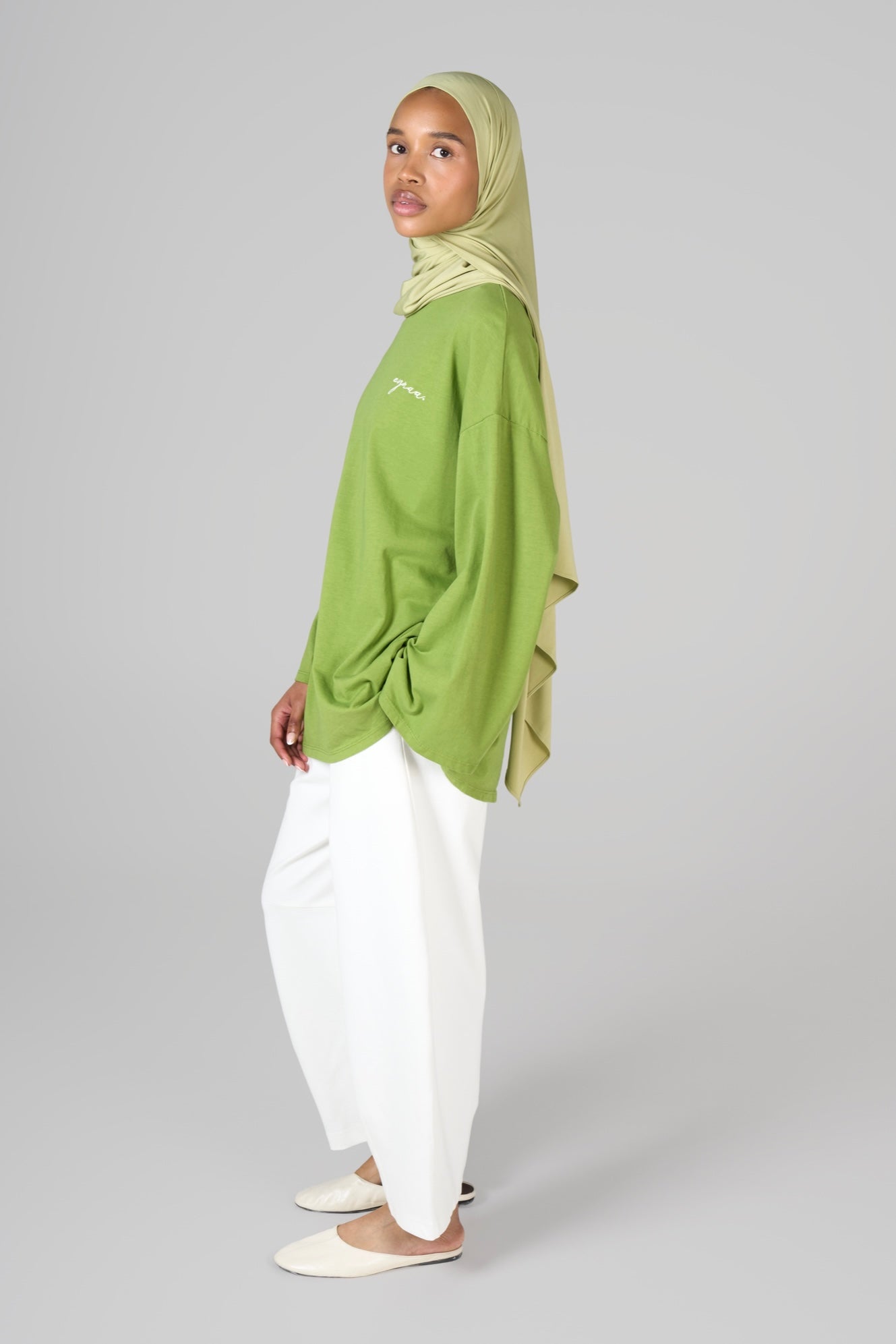 BASIC T-SHIRT [Olive]