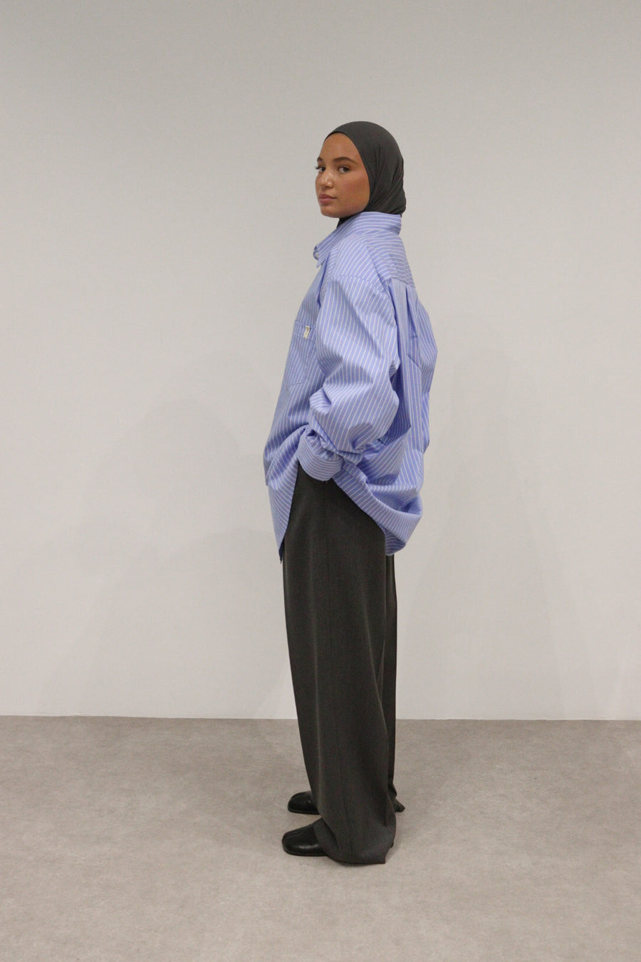 Chemise à épaulettes [Bleu Rayé]