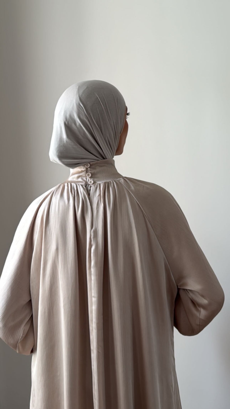 ROBE NOOR [Beige]