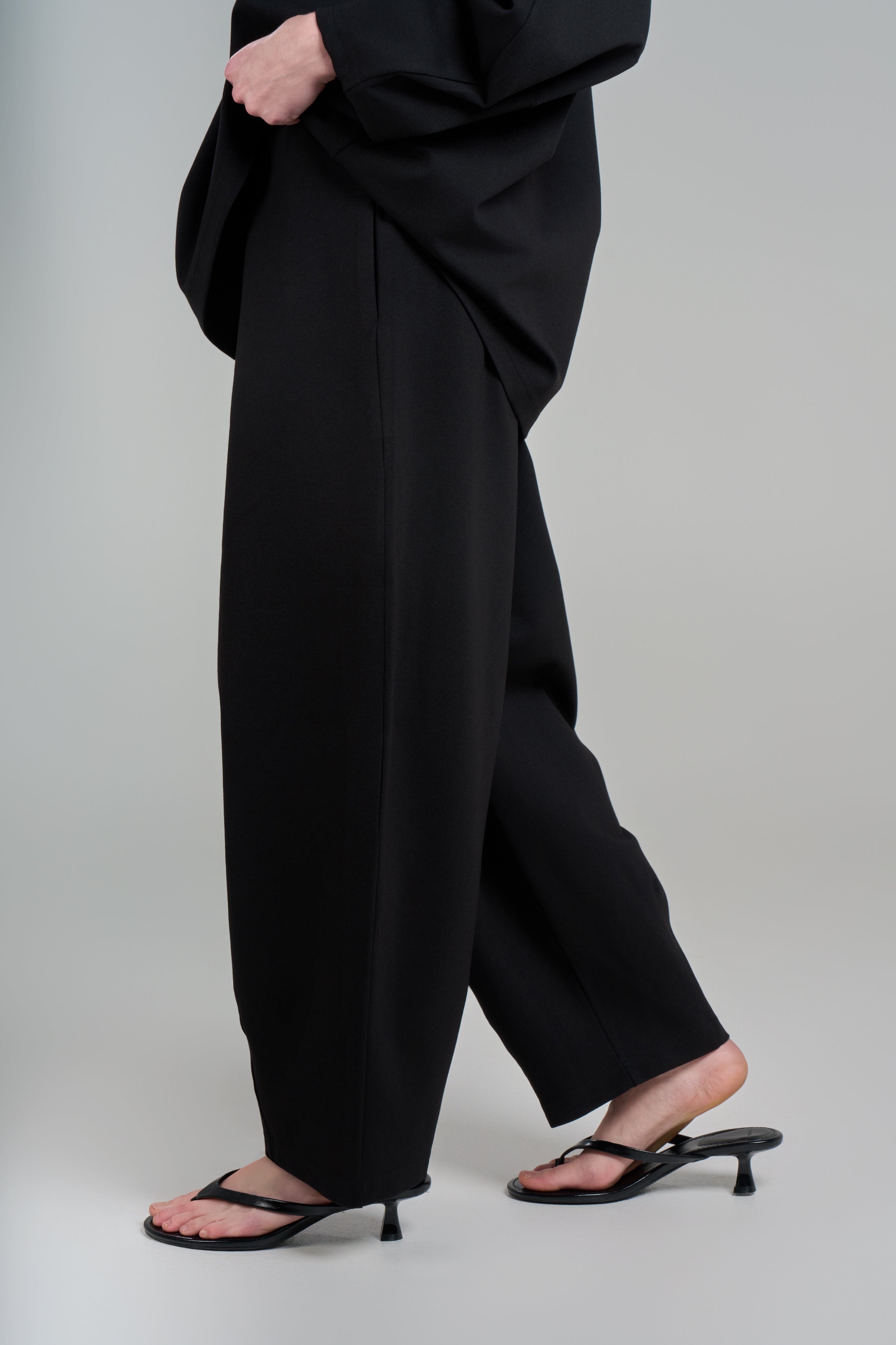 PANTALON BARREL [Noir]