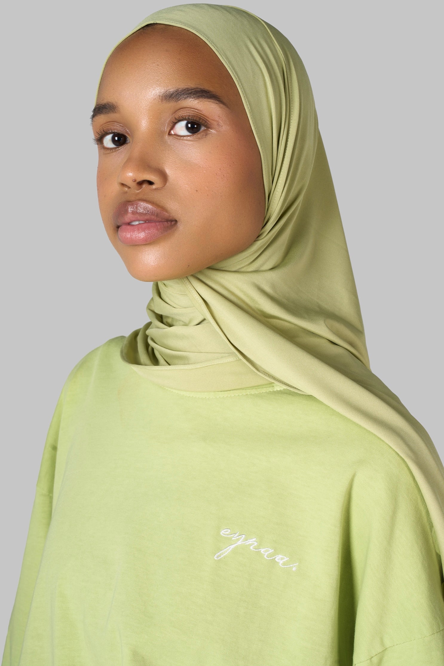 BASIC T-SHIRT [Avocado]