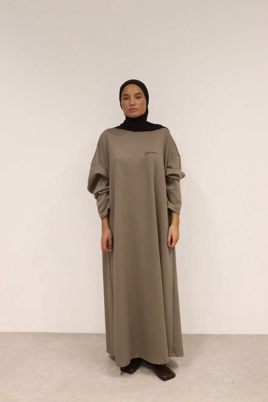 Basic Dress [Taupe]