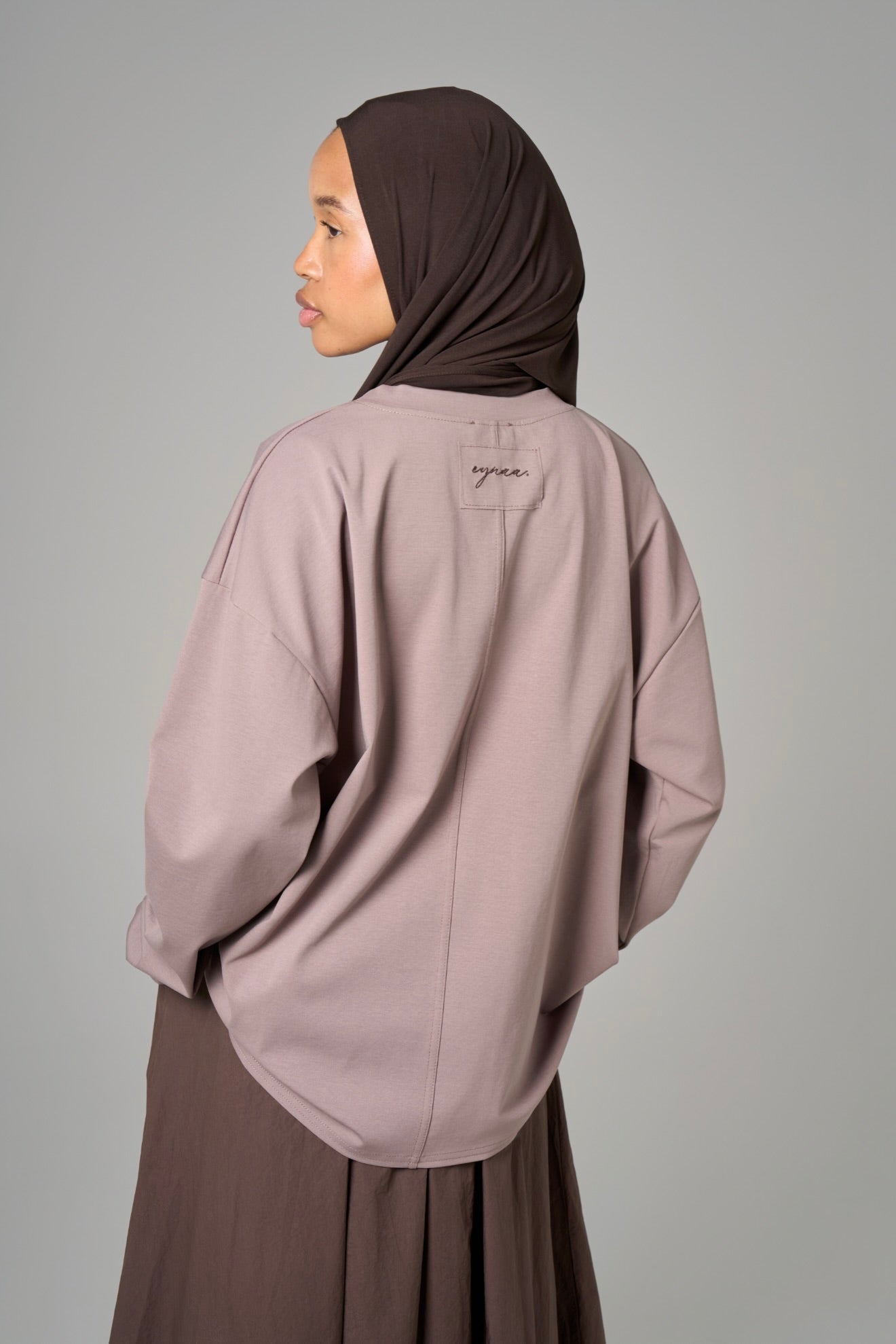 T-SHIRT MANCHES LONGUES  ESSENTIAL [Taupe]