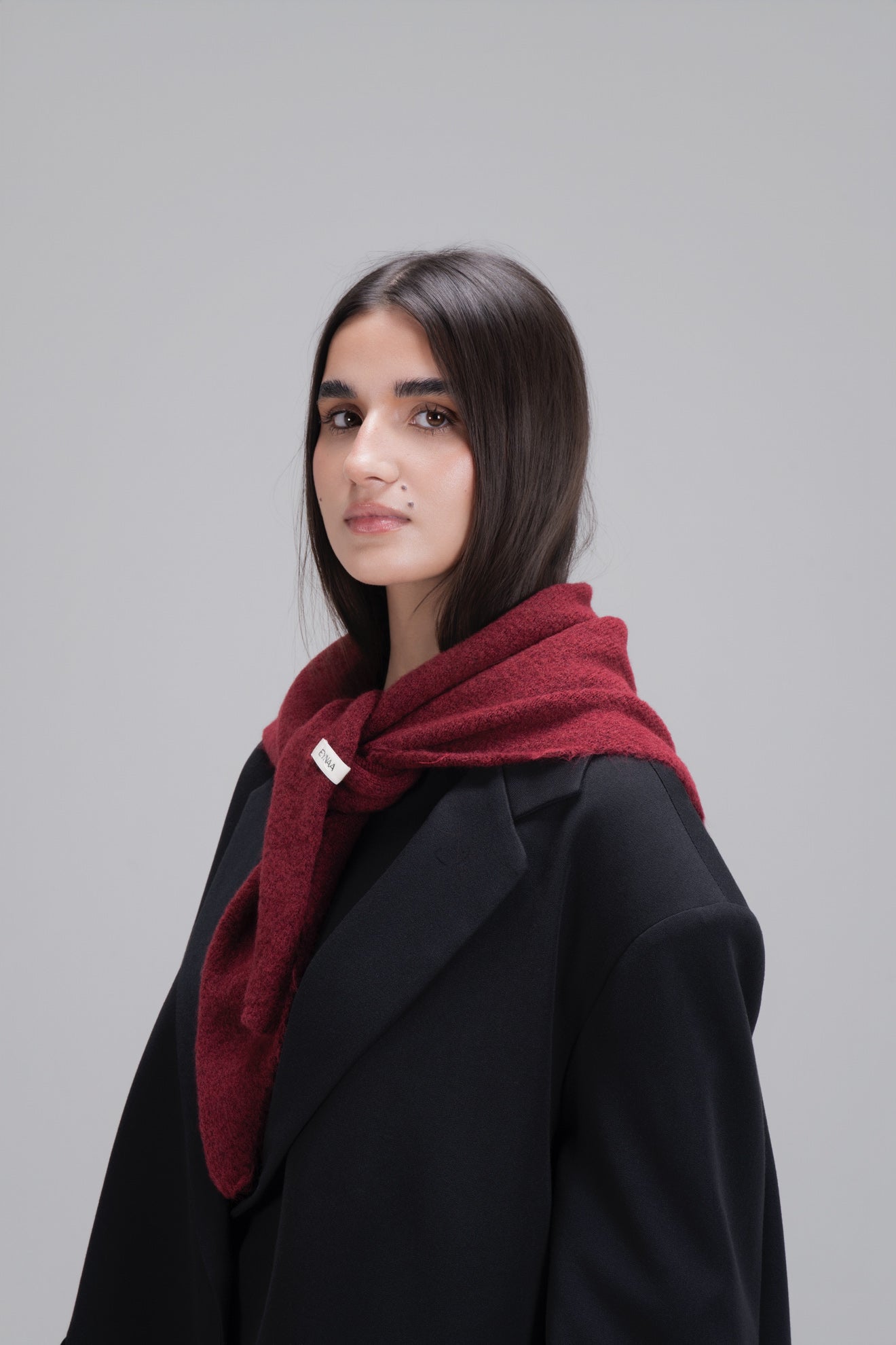 ÉCHARPE TRIANGULAIRE [BORDEAUX]