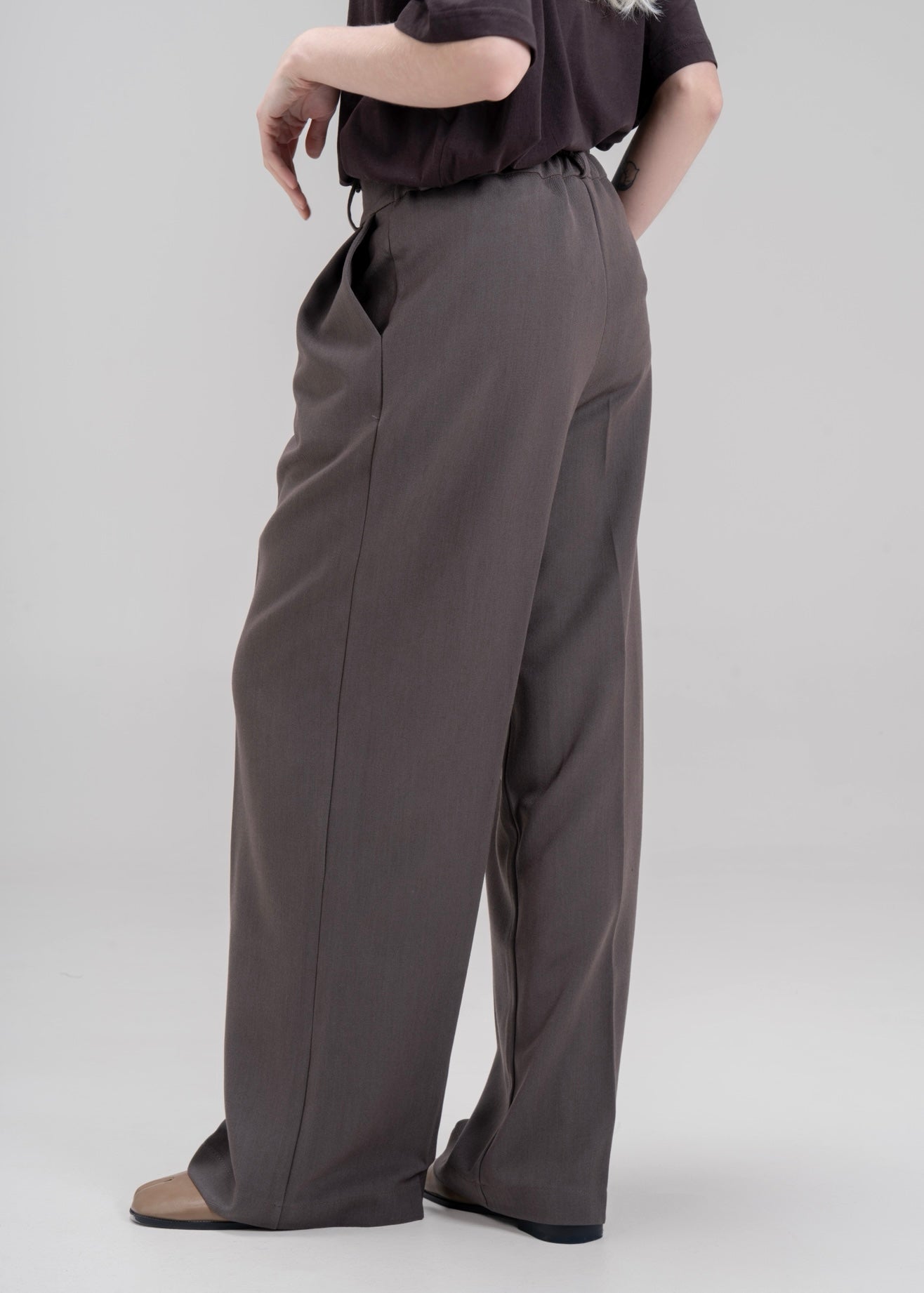PANTALON LOOSE [MOCHA]