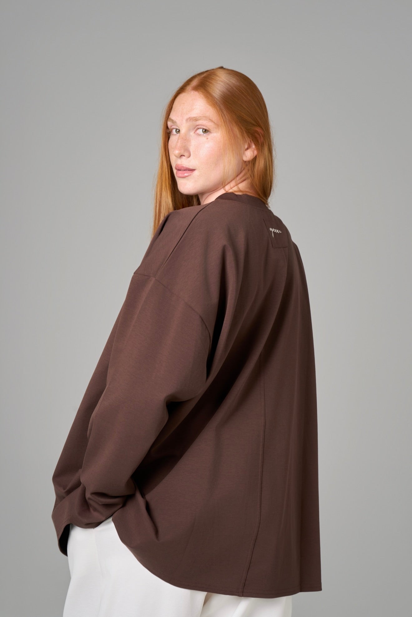 T-SHIRT MANCHES LONGUES  ESSENTIAL [Marron]