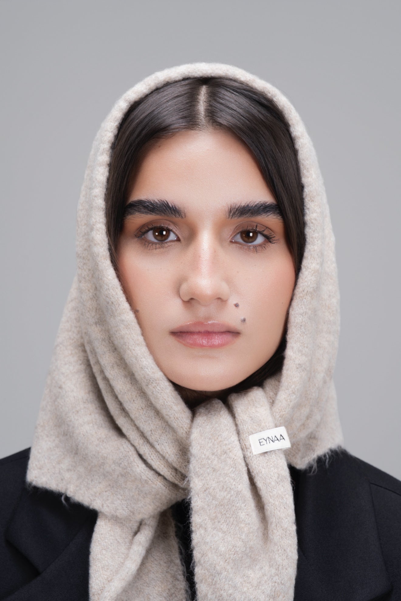 ÉCHARPE TRIANGULAIRE [BEIGE]