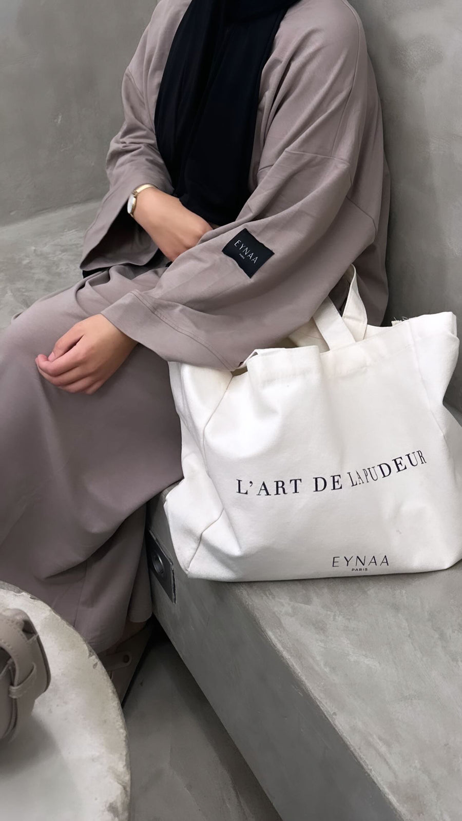 TOTE BAG L’ART DE LA PUDEUR [Beige Natural]