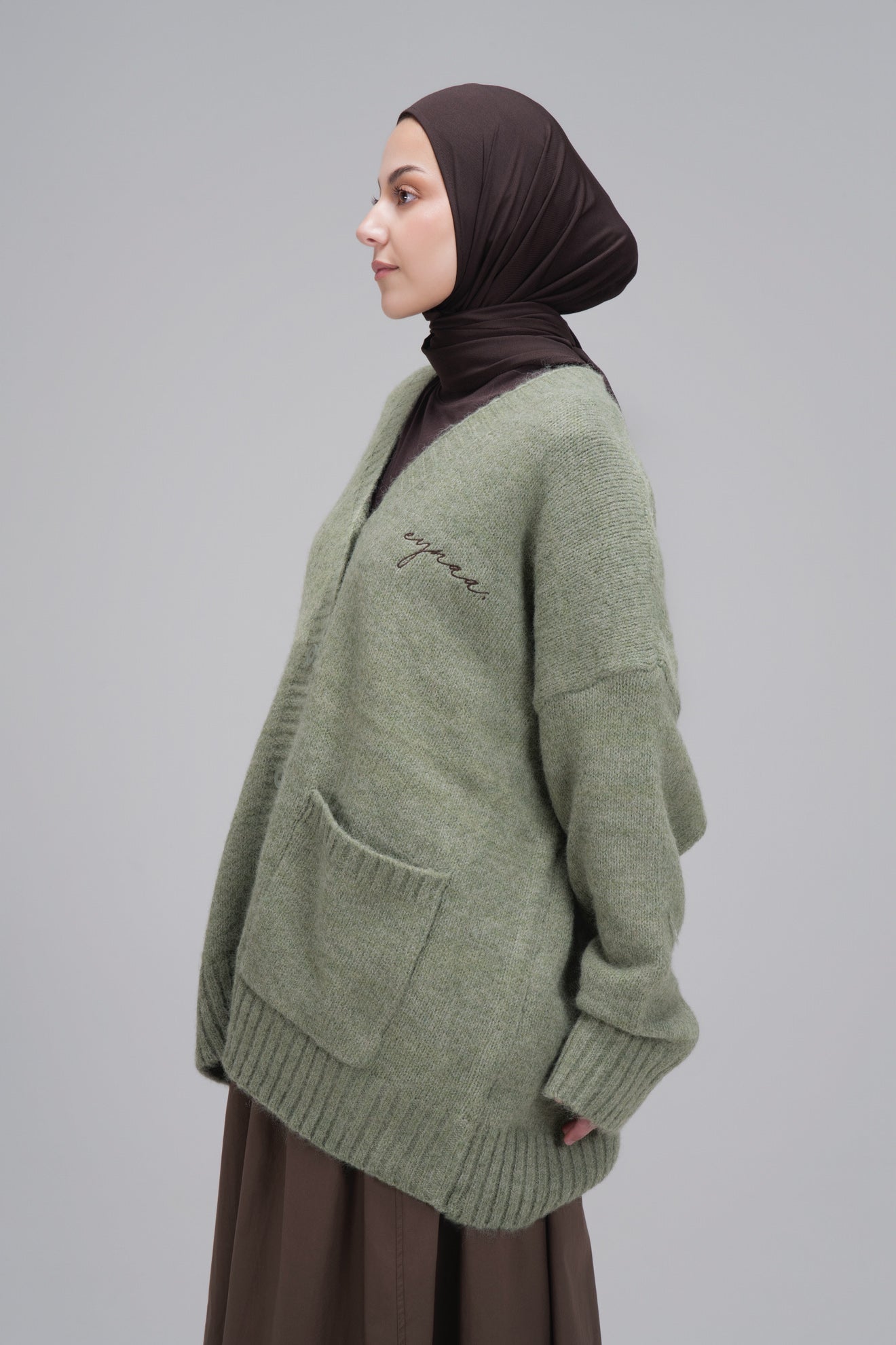 CARDIGAN OVER [OLIVE]