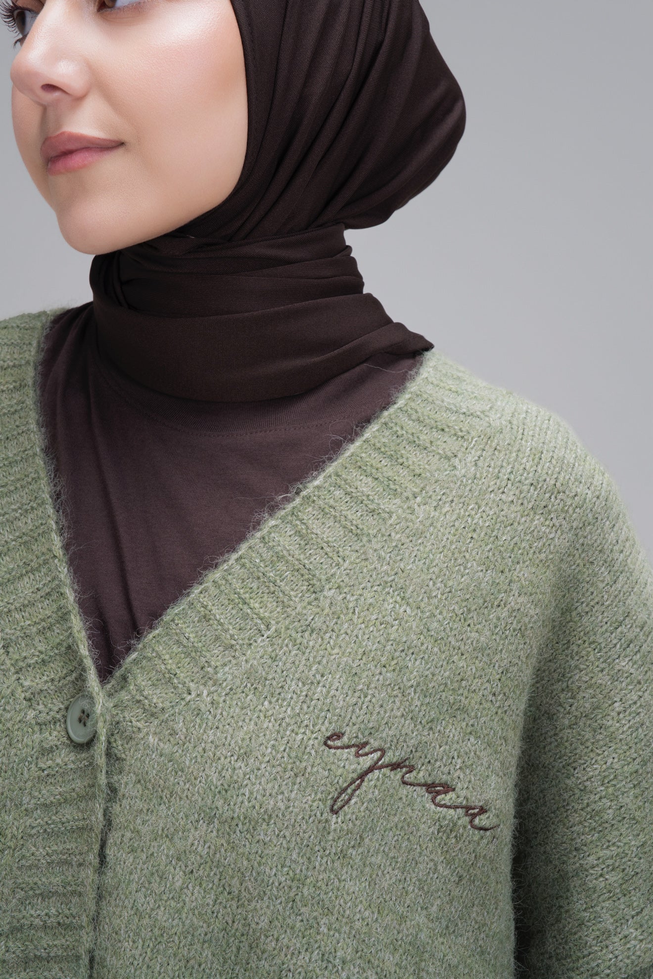 CARDIGAN OVER [OLIVE]