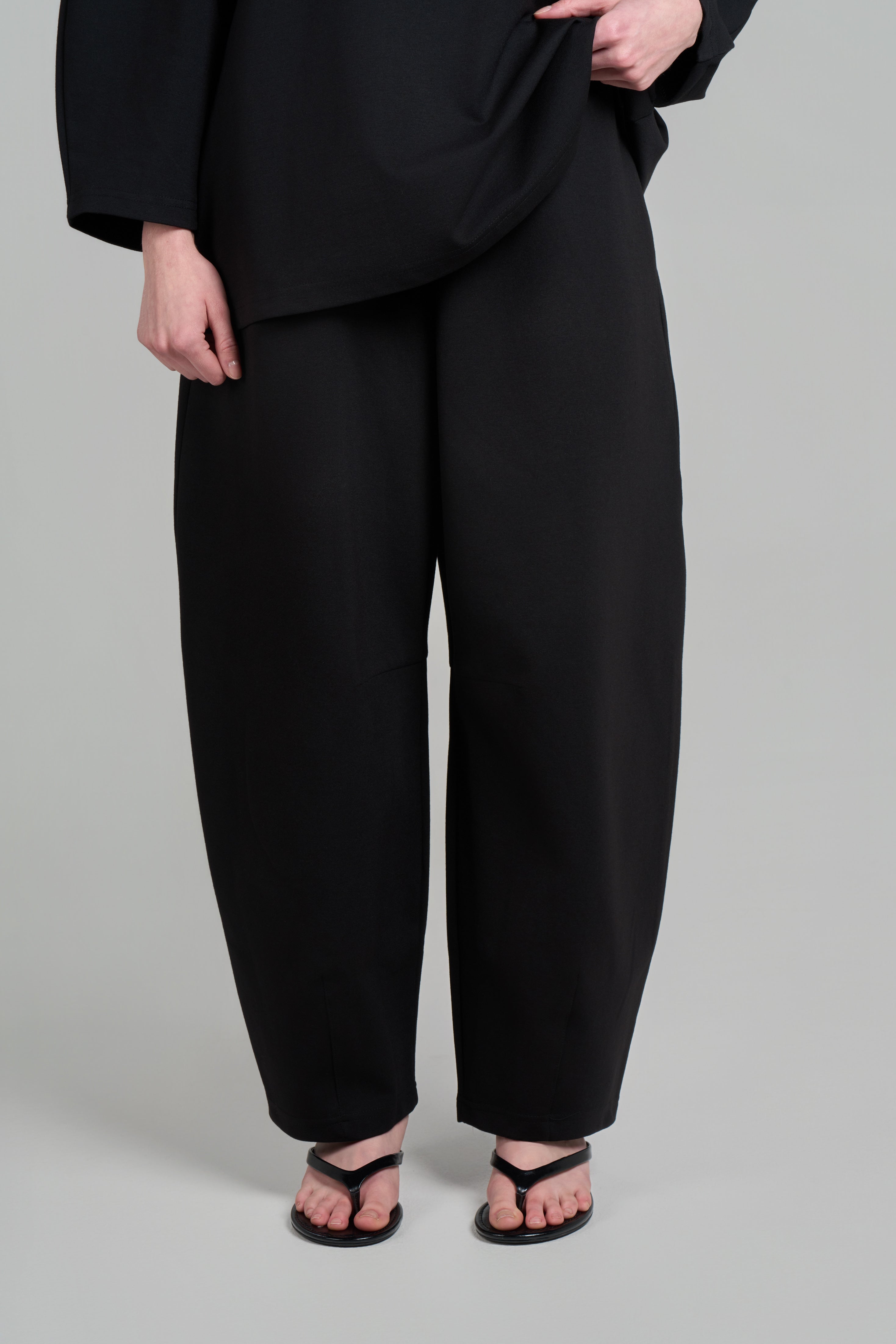 PANTALON BARREL [Noir]