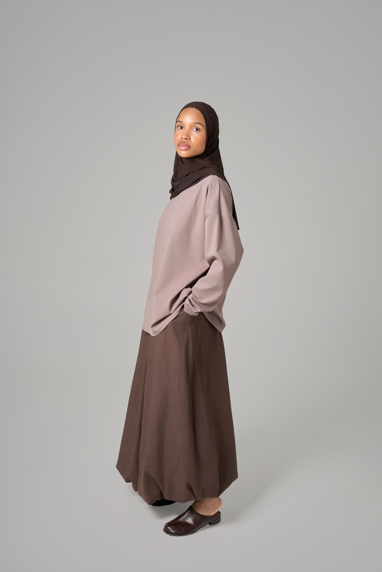 T-SHIRT MANCHES LONGUES  ESSENTIAL [Taupe]