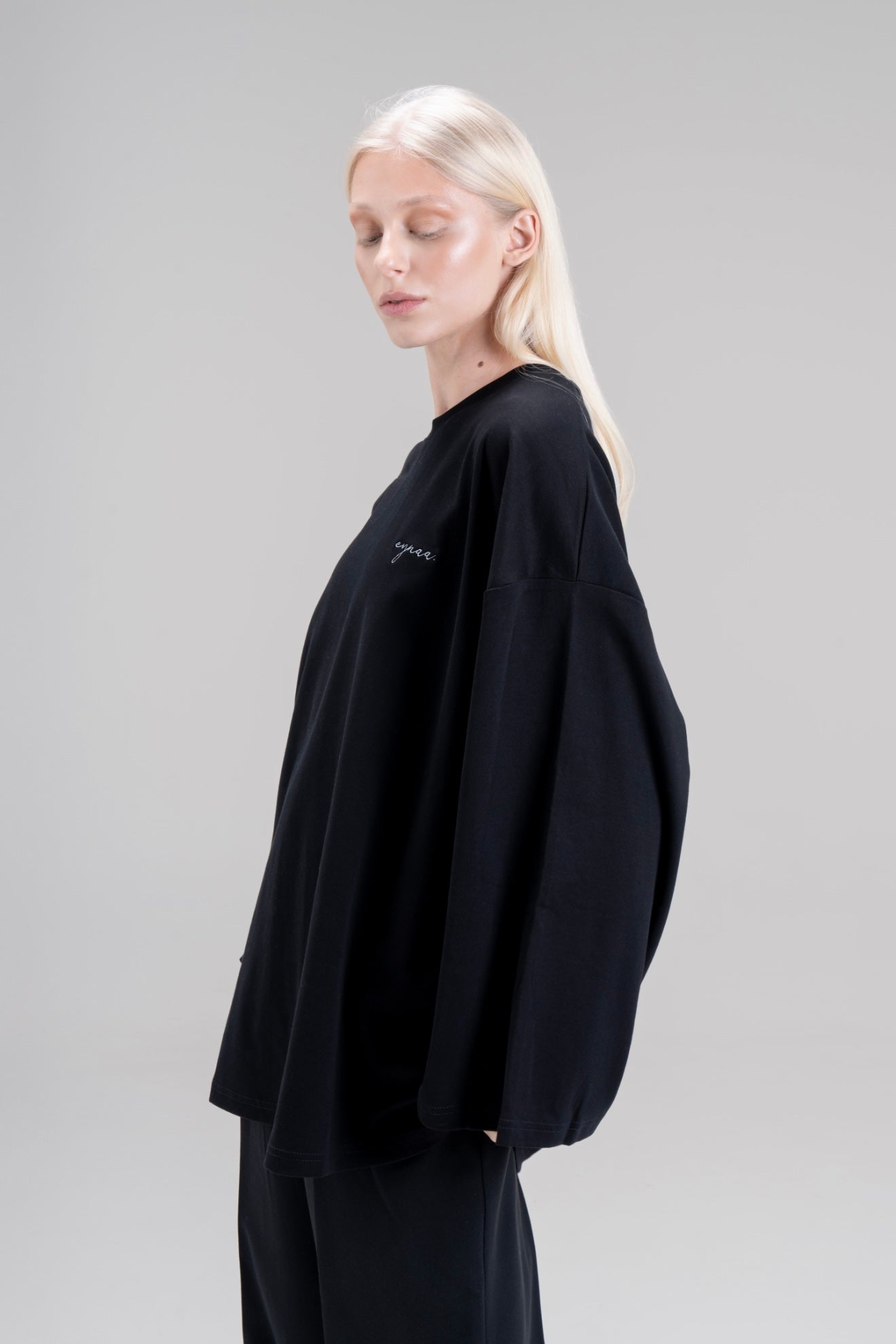 BASIC SHIRT [NOIR/BLANC]