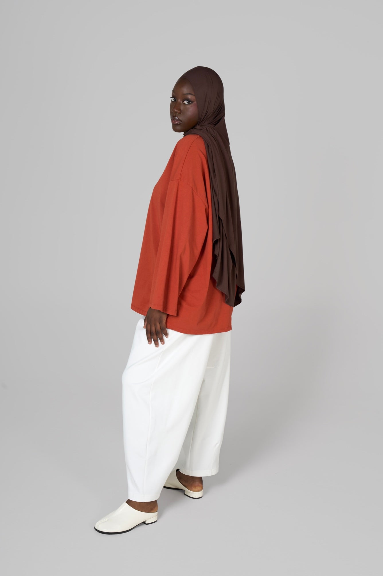 BASIC T-SHIRT [TERRACOTTA]